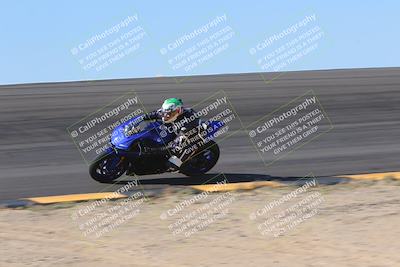 media/Nov-12-2023-SoCal Trackdays (Sun) [[5d1fba4e7d]]/Bowl (930am)/